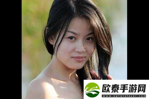 汤芳人体照