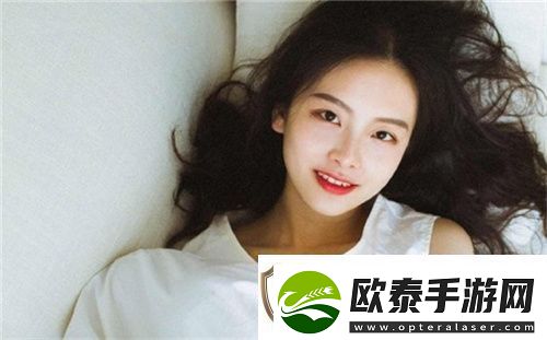 二人世界高清视频播放为何被称为“情感爆款”