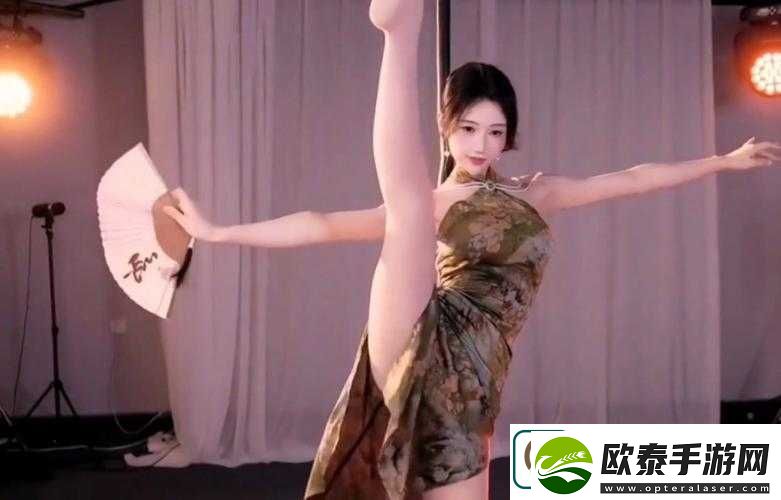 为什么一字马时唇瓣是否会打开