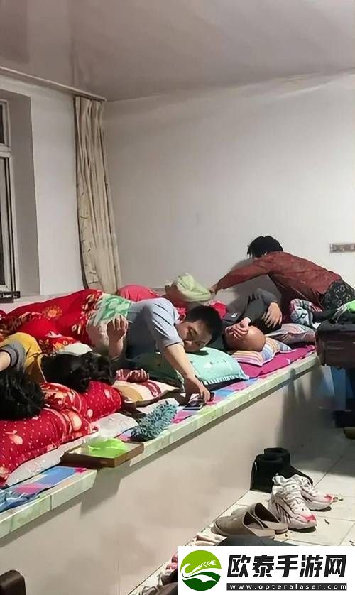 大炕上的**交换农村乱睡