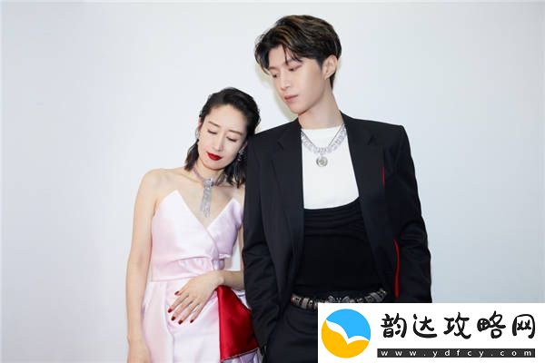 刘敏涛惊喜跨界主持首秀