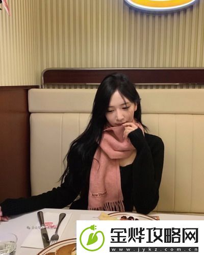 瞒着老公加班的HR中字背后竟隐藏着不为人知的职场秘密！