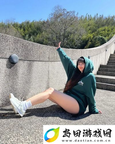 国产伦理的岳父3，网友：这片子真是让人笑到肚子疼，简直是“内卷”中的“内卷”！笑死我了！
