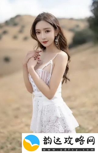 一面膜胸口一面吻：让肌肤重焕光彩，感受亲密无间的护肤体验！
