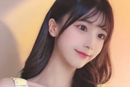 美女跪床❌❌被㊙网站