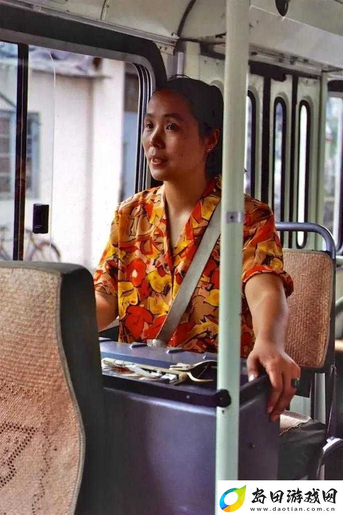 公交车售票员