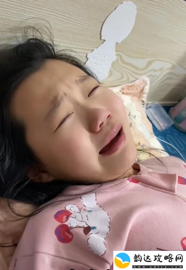 11岁女孩无意得知家中负债