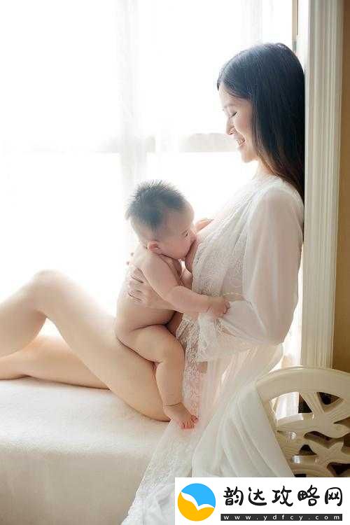 **哺乳初青