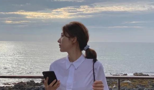 在婚房被伴郎c了2个小时：幻想与现实的交汇点