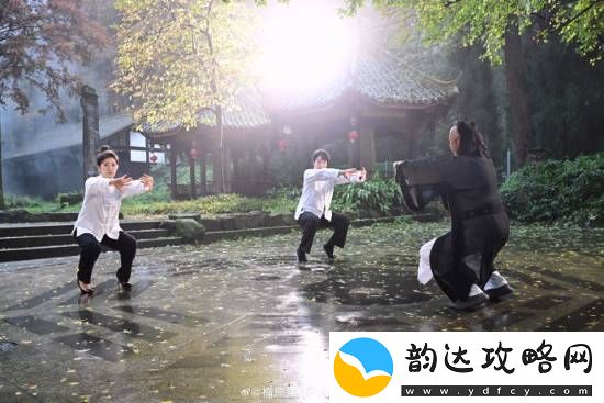 福原爱在青城山化身功夫大师