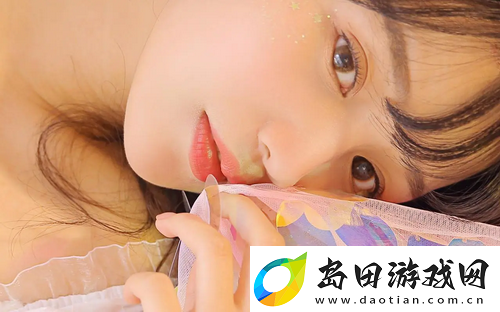 成人直播app推荐免费：轻松免费试用这些直播app，开启属于你的网络红人之路！