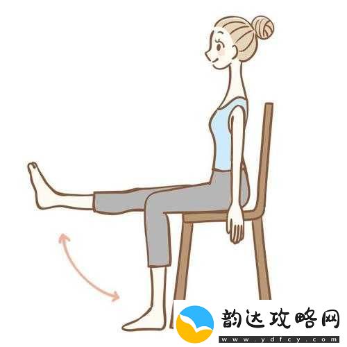 坐着轮流提双腿