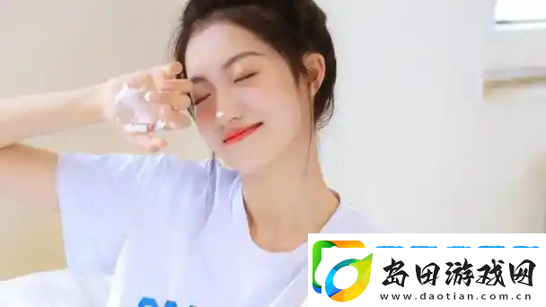 小雪为什么会把衣服解开给老杨摸