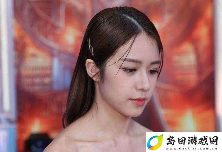 镜翻白眼流口水流眼泪全身照