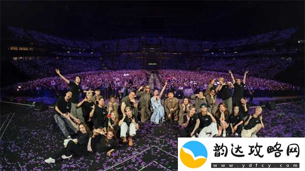 杨千嬅北京新工体开唱