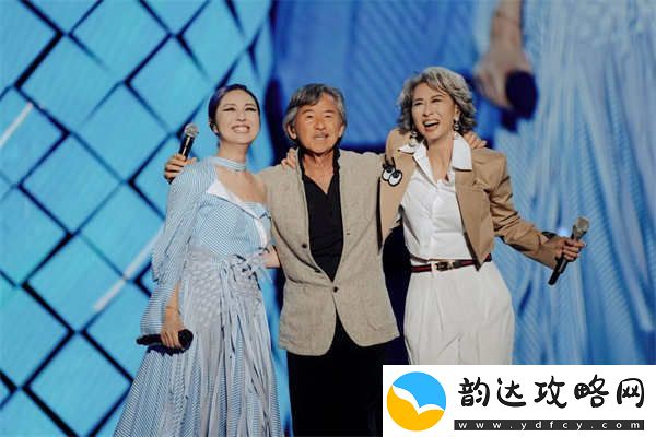 杨千嬅北京新工体开唱