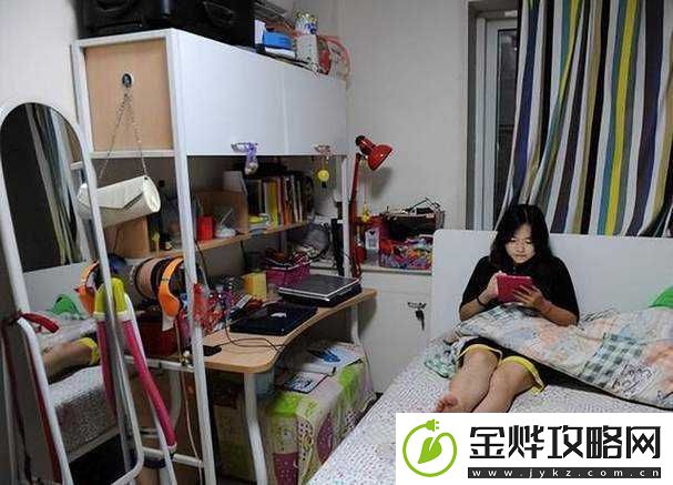 糙汉租客总是爱她糙汉作者玲珑塔