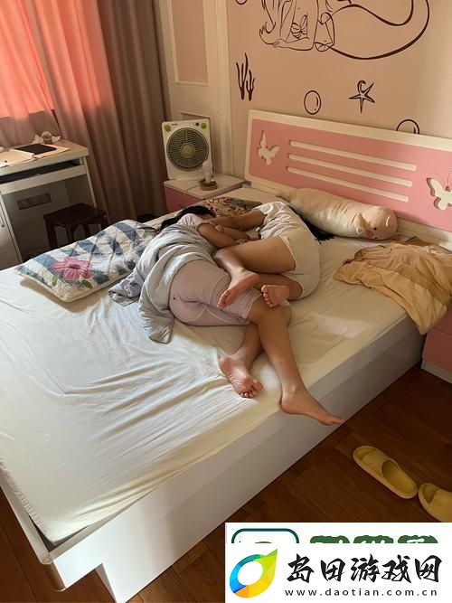 单身母亲装睡配合孩子案例