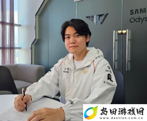 为姑妈招魂！T1超话怒斥首局落败