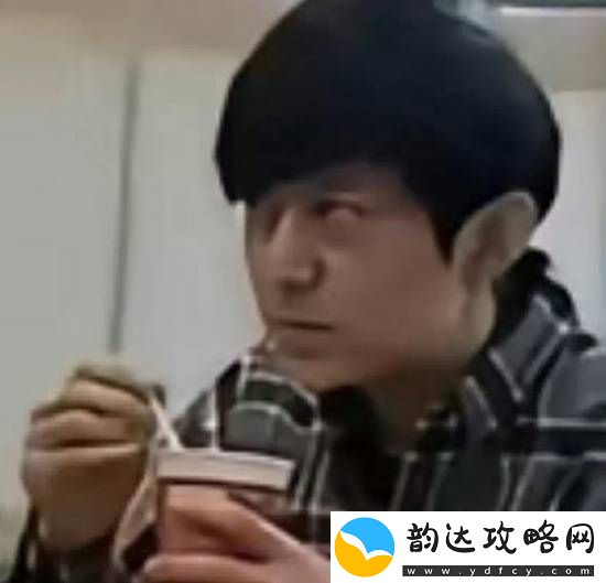 何炅玩自己的赞美食物梗