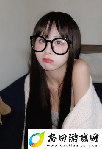 今夜漫漫，愿与你共赴梦境之旅：这漫长夜晚中的温暖与期待，仿佛能把你紧紧拥入怀中！  