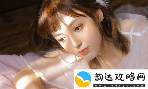 老师脱让学生摸图片掀起热议学生直呼