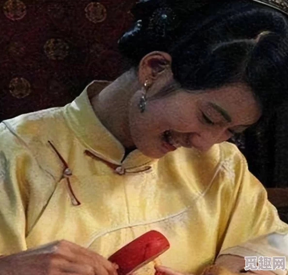 男人边吃奶边做