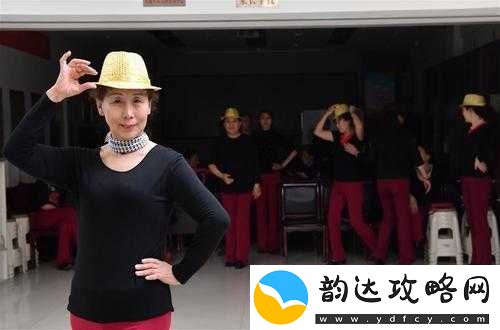 ****老**
