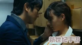 欲望勃勃床戏小妞解饥渴